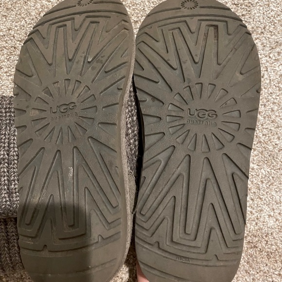 UGG sweater boots - Picture 3 of 5